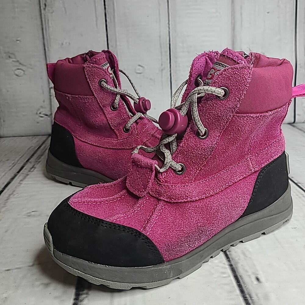UGG Waterproof Big Kids Girls Sz 13 200g Thinsulate Boots
